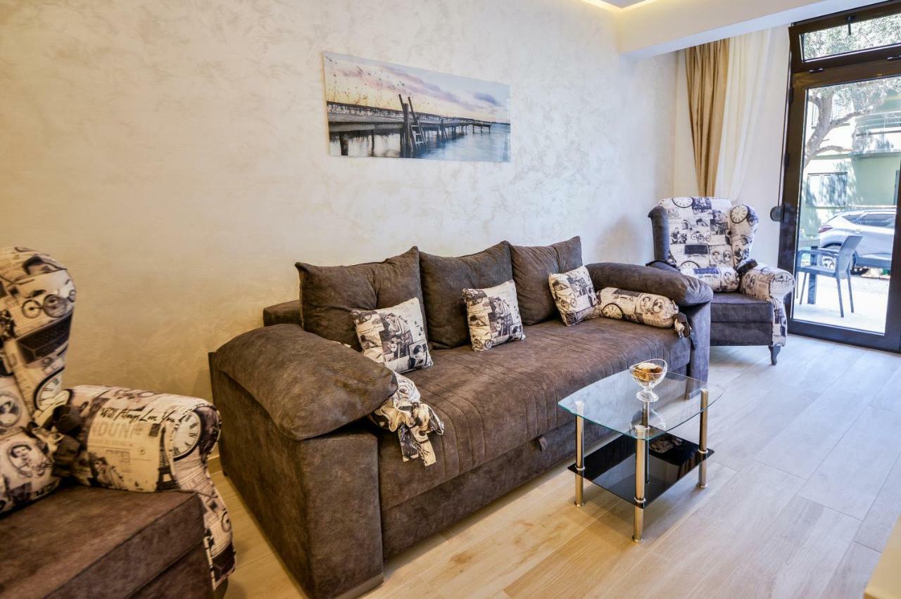 Brand New Apartments Sveti Stefan Exterior foto