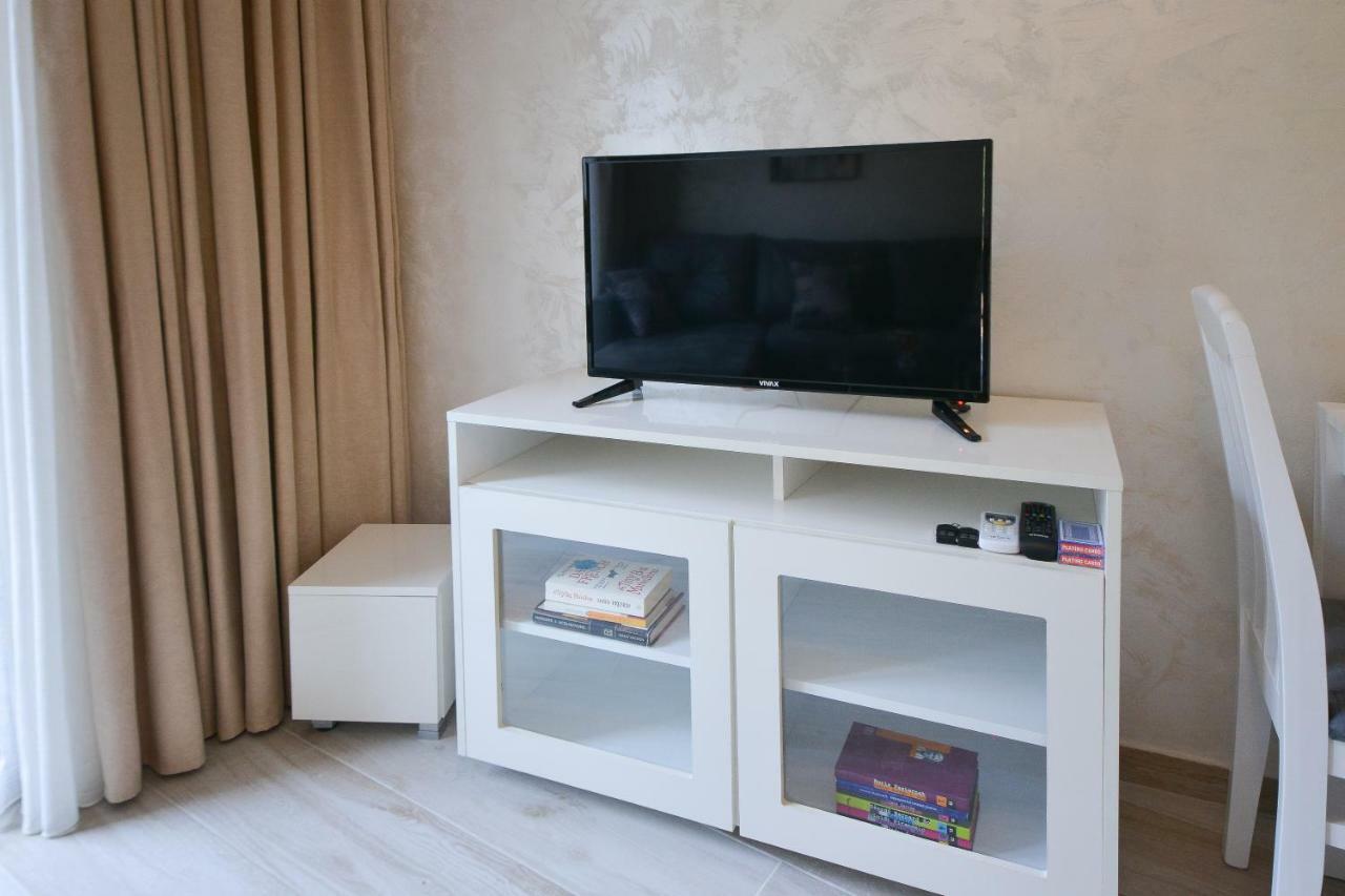 Brand New Apartments Sveti Stefan Exterior foto